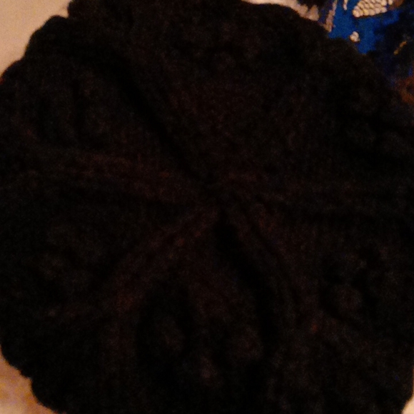 Knit beanie - Picture 2 of 5